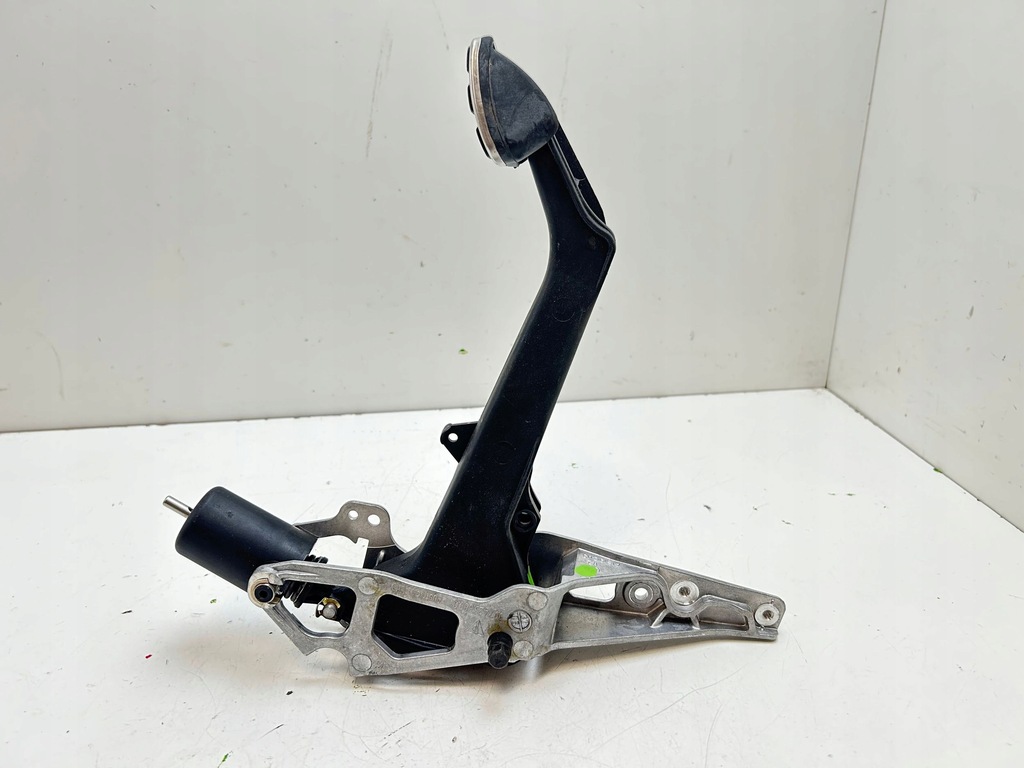 фото №7, 2010 porsche cayman 987 педаль зчеплення 99742368001