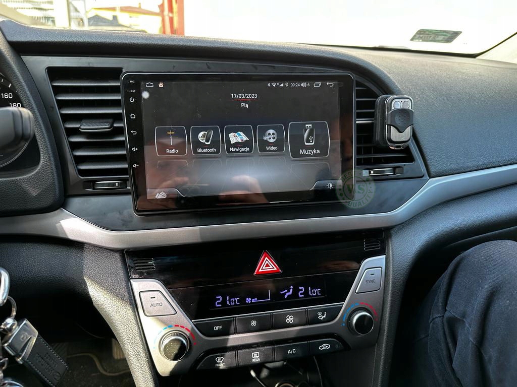 фото №14, Радио навигация hyundai elantra 2016 v&s business line