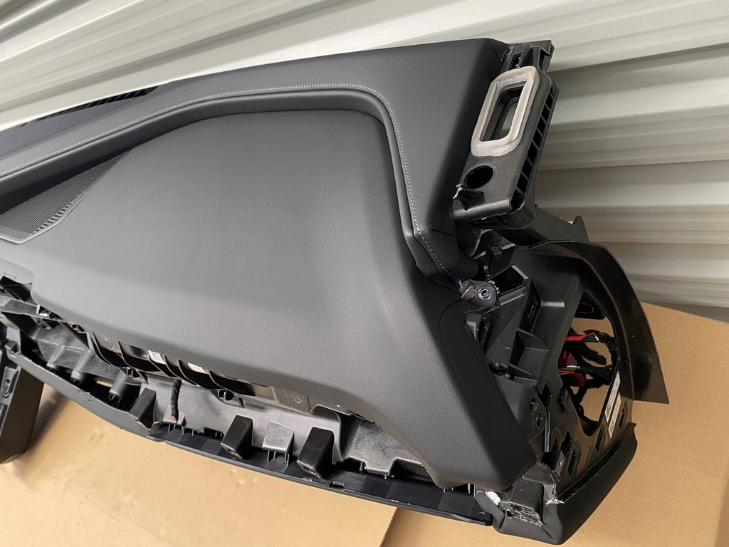 фото №6, Bmw 7 g70 приборная панель приборная приборная панель консоль czarna кожа veganza