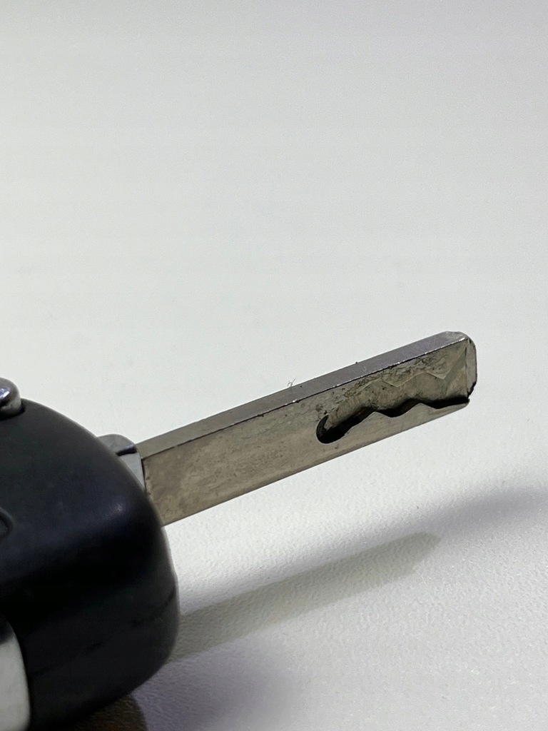 фото №8, Ключ pilot citroen c4 ii b7