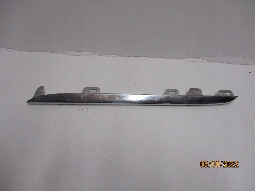 фото №1, Молдинг хром mercedes 205 a2058880573 левая