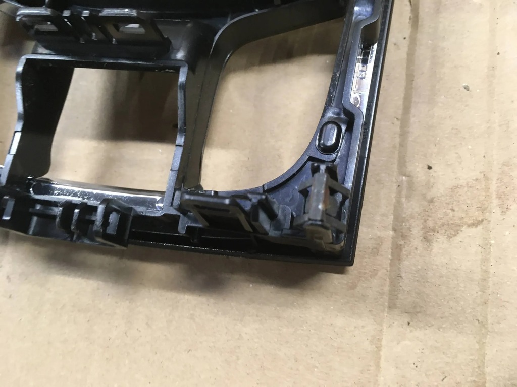 фото №9, Рамка тяга переключения передач skoda karoq 2022 566863212a