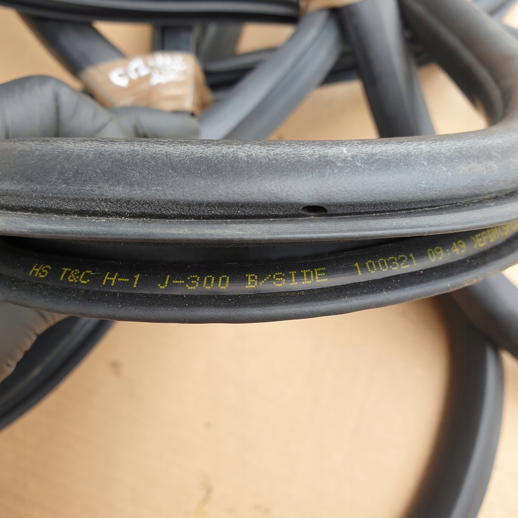 фото №15, Прокладка дверь кузовная chevrolet cruze sedan оригинальный номер