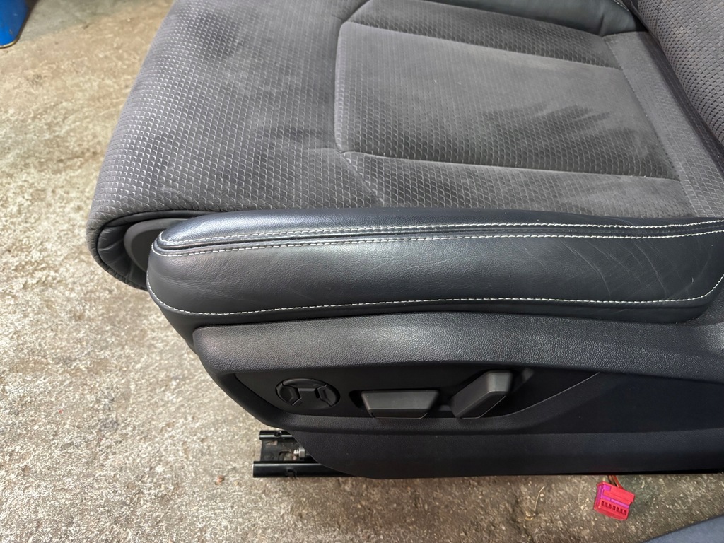 фото №6, Audi q8 сиденья заднее сиденье обшивки alcantara электрика комплект