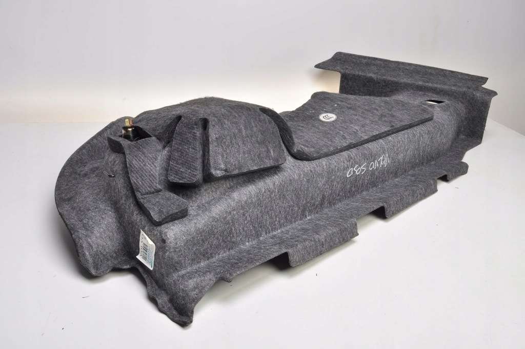 фото №13, Volvo s90 ii 2016-2024 обшивка обивка багажника 31684195