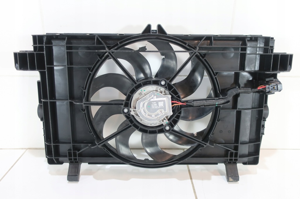 Купити Вентилятор радіатор tesla model 3 y 1607808-00-a