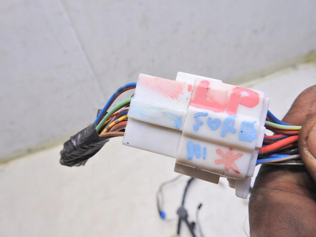 фото №2, Жгут электропроводка дверь левый перед forester iii