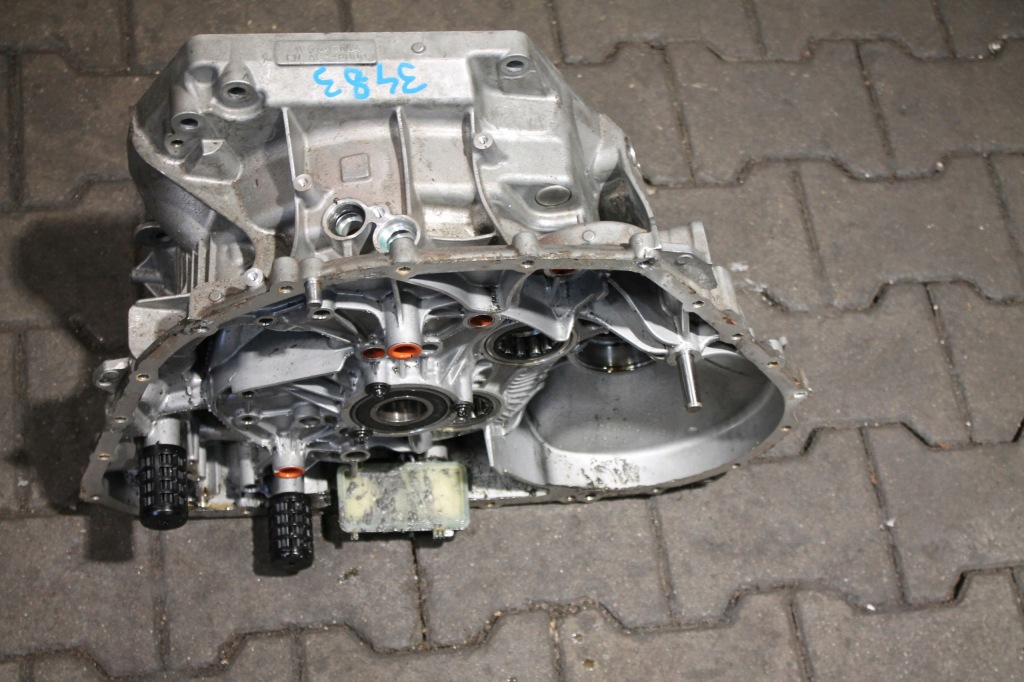 Купить 3483. корпус коробки передач qashqai renault nissan 2510311893