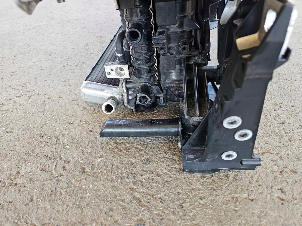 фото №12, Комплект радиатор вентиляторы pas передний балка усилитель audi rs5 f5 2.9