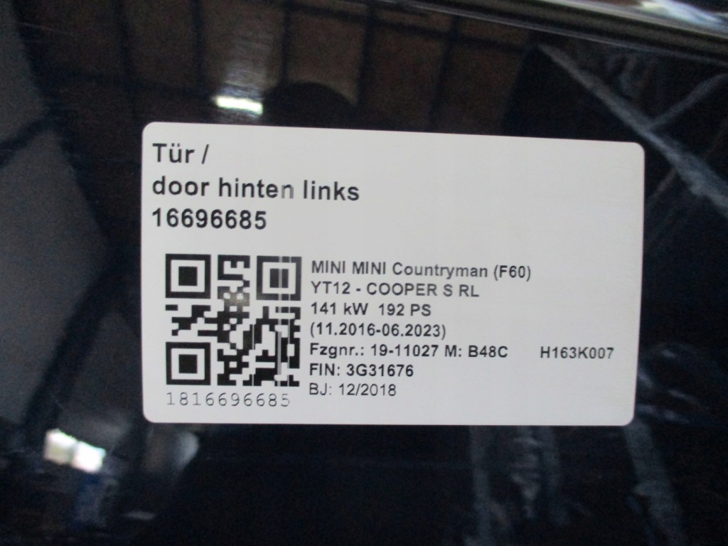 Дверей ліве задні mini countryman f60 18r Недорого