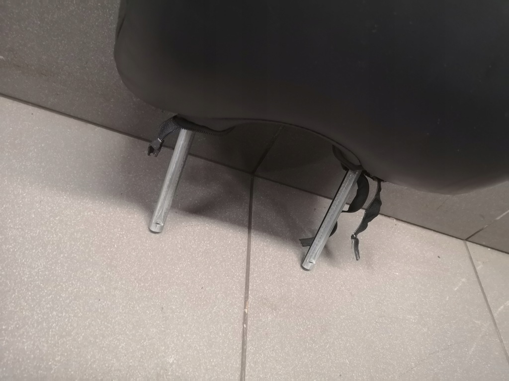 фото №4, Підголівник сидіння перед volvo xc90 шкіра чорний