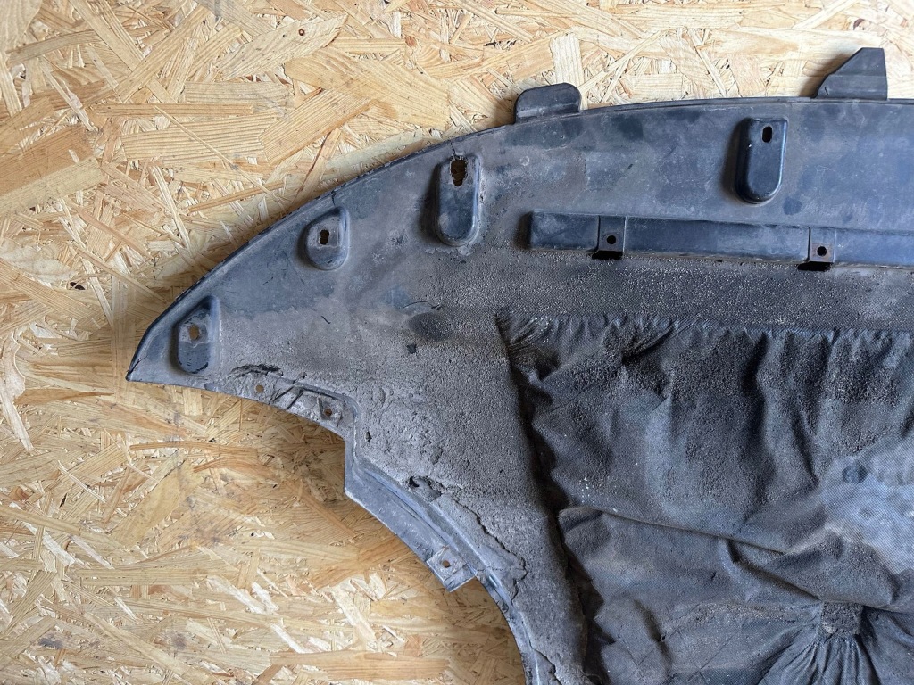 Купити Audi q5 sq5 8r 08-17 накладка мат під  двигун 8r0863821b