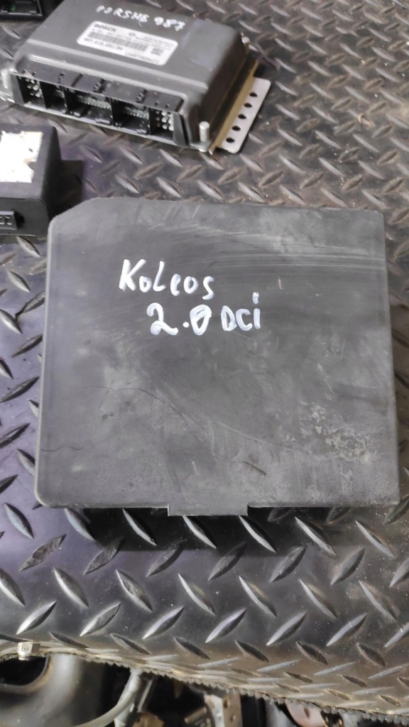 фото №3, Коробка предохранителей renault koleos i 284b7jy00a