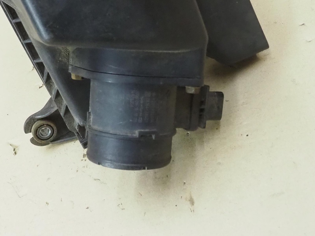 фото №14, Корпус фільтра повітря hyundai i20 crdi 08-14 28112-1j100