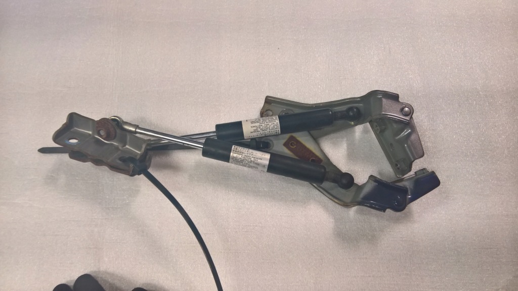 фото №1, Амортизатори амортизатори кришки honda legend iv kb-1 kb1