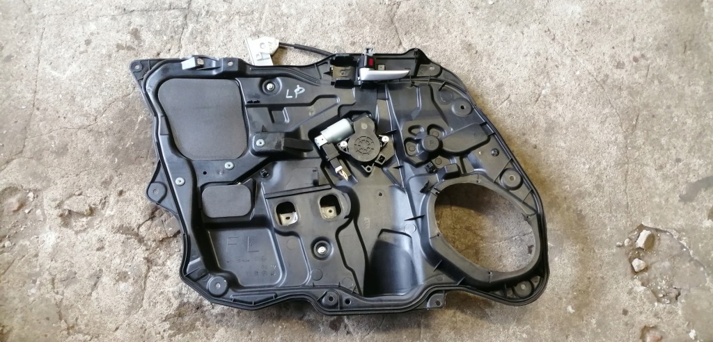 фото №1, Mazda 3 03-09 підйомник скло лівий передній панель