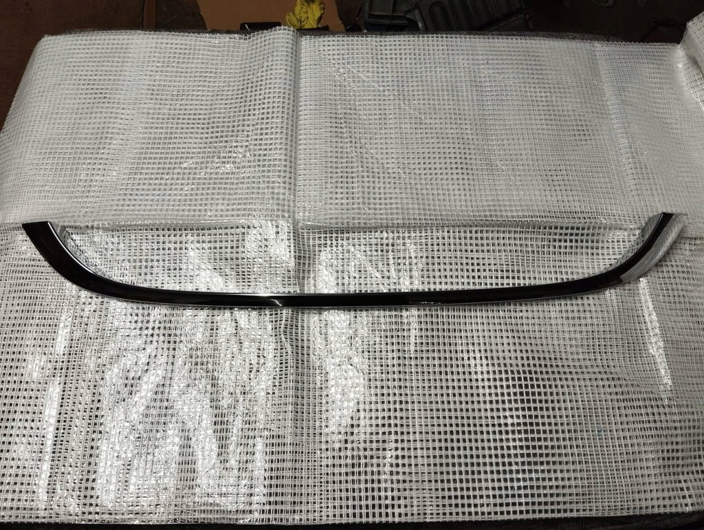 Молдинг капот перед mini r56 7149957 хром Цена