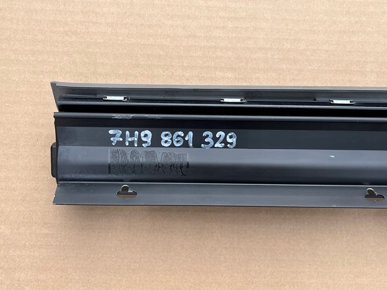 фото №11, Шторка сетка левый задняя короткий vw t5 lift t6 caravelle transporter 7h9881329