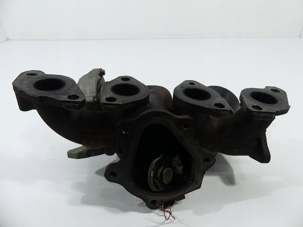 фото №9, Volvo v60 i 13-18 2.0 d4 турбонагнетатель 31361655