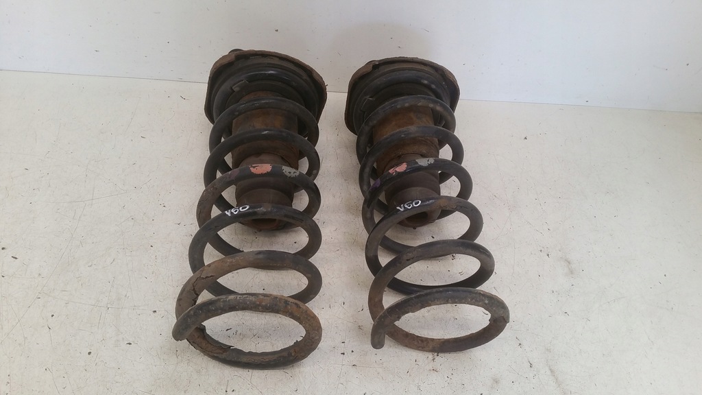 фото №1, Пружины задняя пара volvo v60