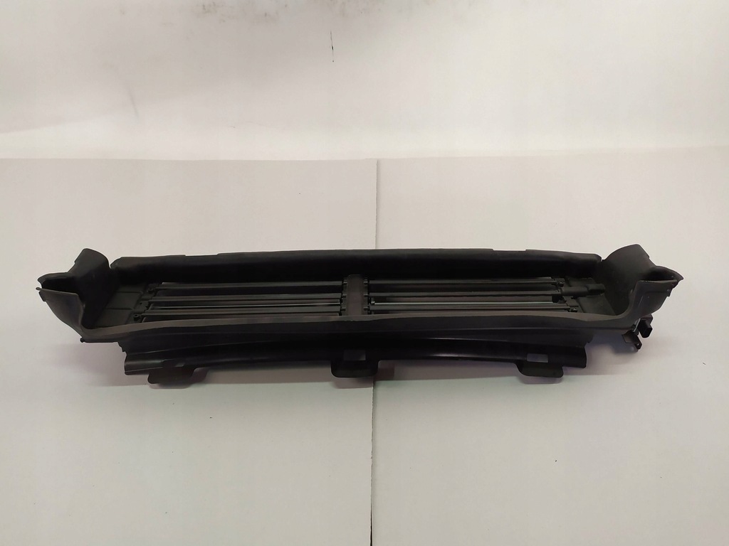 фото №10, Volvo xc60 ii 17- впуск шторка жалюзі повітропровід повітря 31425366