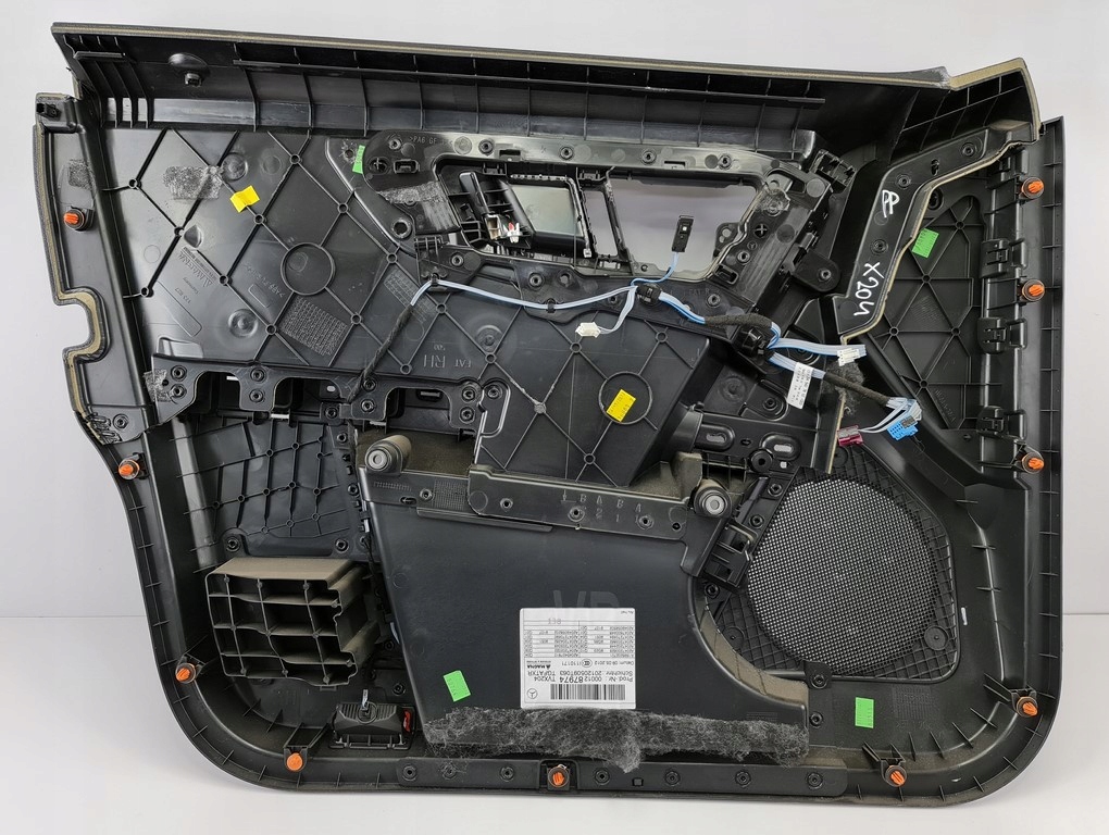 фото №7, Оббивка обшивка правий перед mercedes glk x204 eu