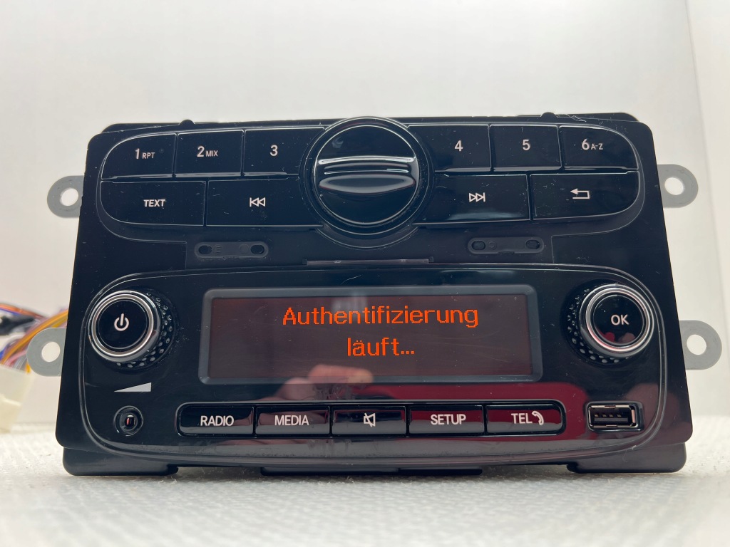 Купить Smart fortwo w453 радио навигация 4539016502 #213