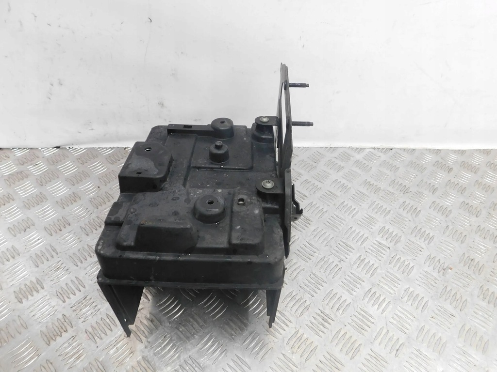 фото №3, Основание аккумулятор ford fiesta mk7