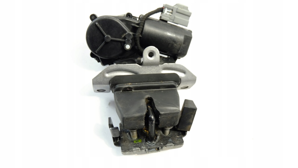 Купить Ford puma mk2 замок крышки багажника