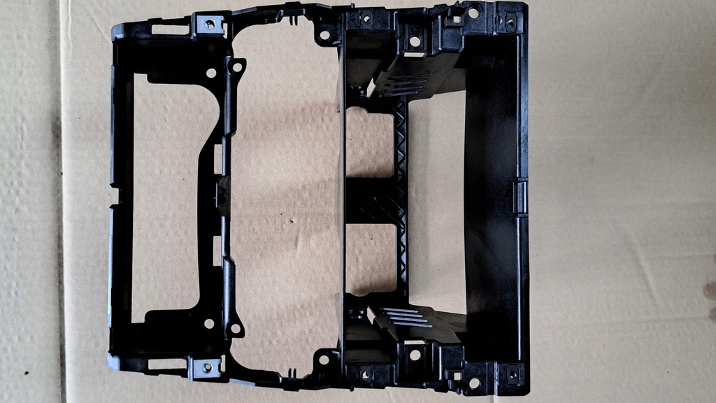 фото №1, Рамка корзина радіо ford mondeo mk4 6m21-18a998-dg