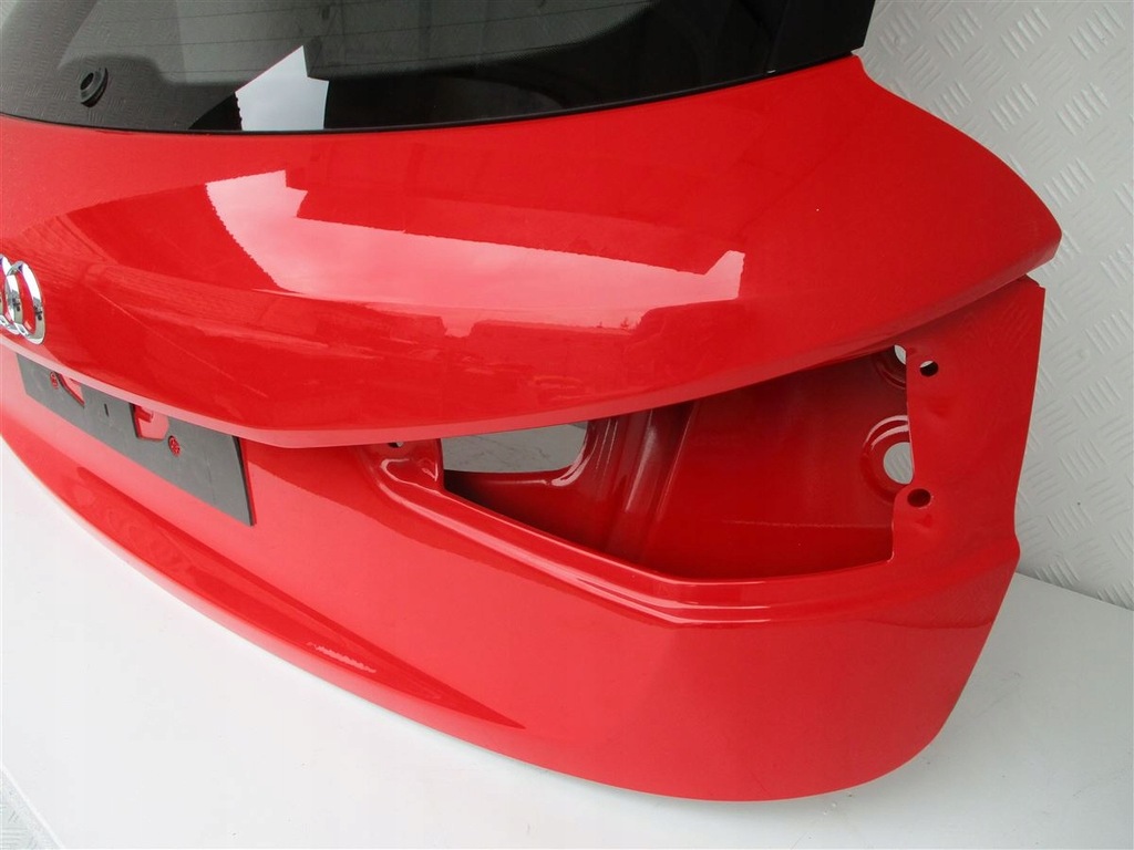 фото №7, Крышка багажника багажника стекло audi q3 8u rsq3 lz3m misano