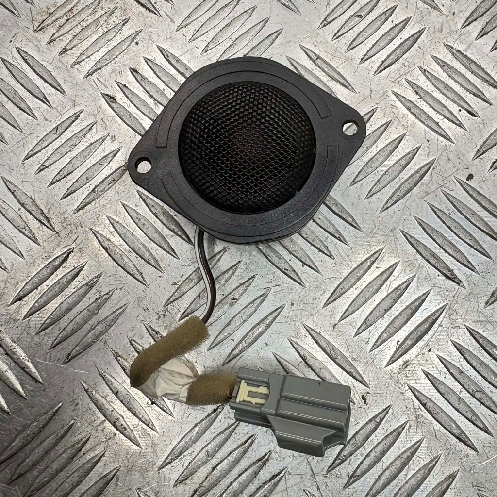 Купить Динамик высокочастотный dynaudio volvo c70 2