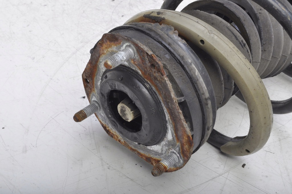 фото №8, Mazda 2 de амортизационная стойка левый перед передний df7134900h