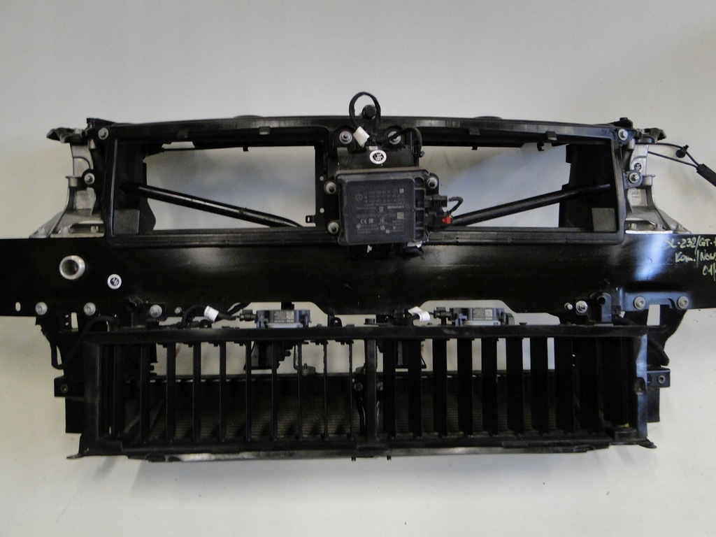 фото №4, Mercedes радар distronic acc c klasa 206 w206 s klasa 223 w223 sl 232 r232