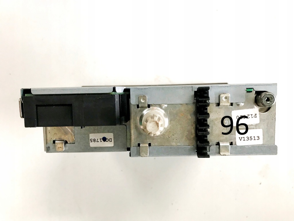 фото №2, Радио cd заводской renault clio iii 8200607915b