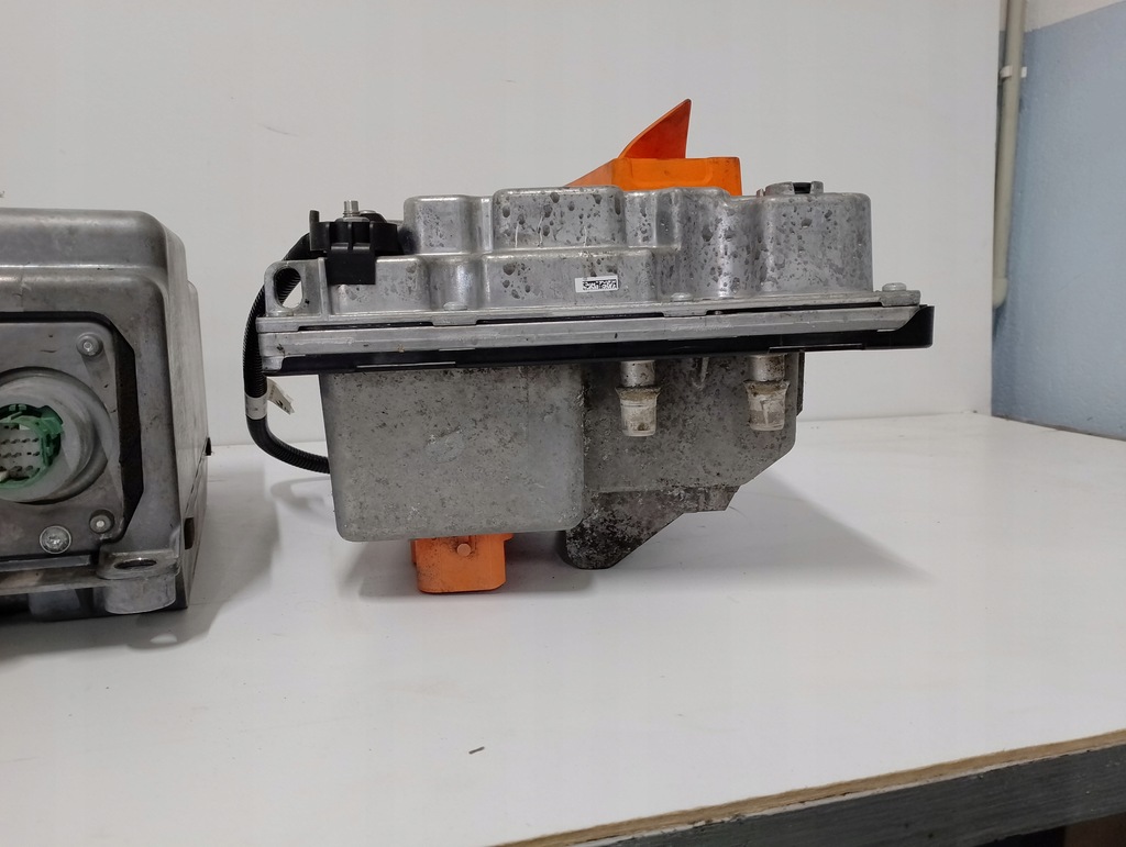 фото №12, 9802300880 9678825780 аккумулятор аккумулятор преобразователь citoren ds5 гибрид