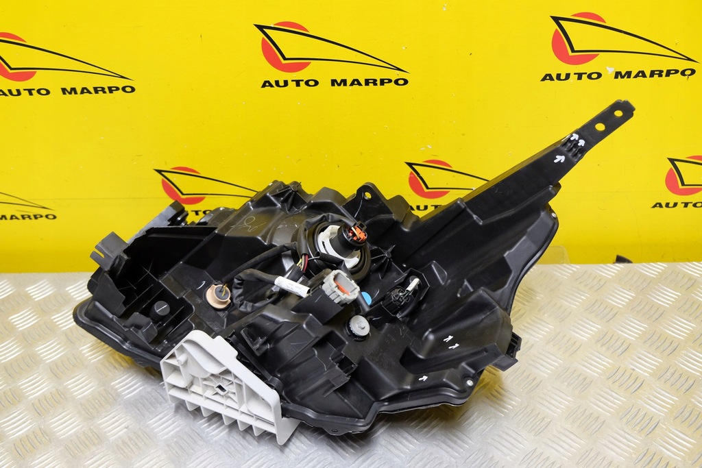 фото №11, Nissan frontier 2022- фара лампа обычная r usa