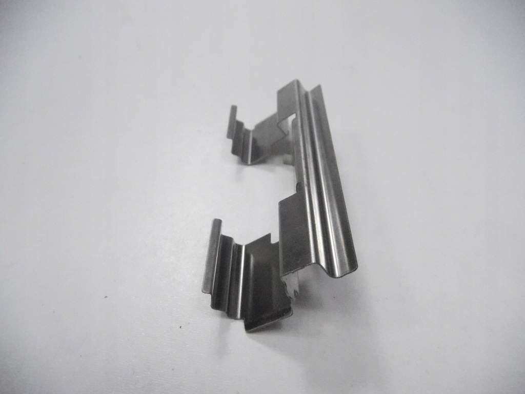 фото №11, Тормозные колодки тормозные перед mopar jeep commander 2006-2010 оригинальный номер 1010868ad