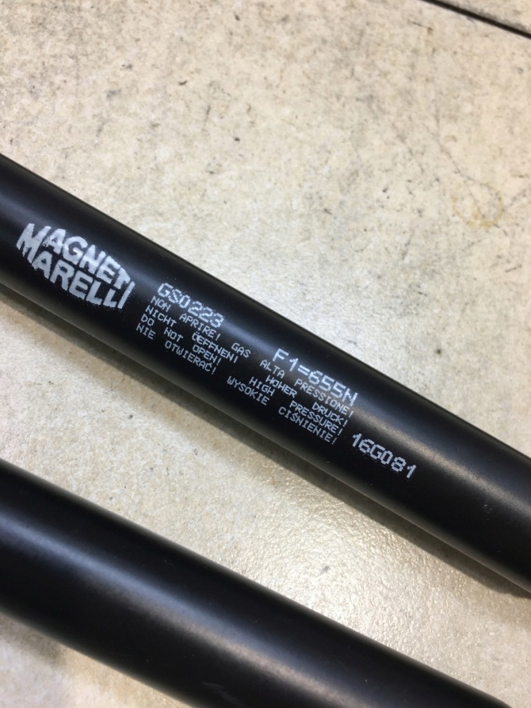 Привод крышки багажника focus mk1 hb gs0223 с Разборки