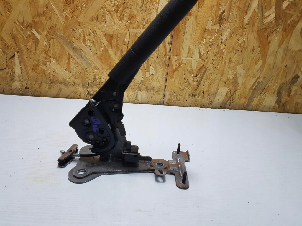 фото №1, Peugeot 207 cc важіль гальма ручного 96828471xt