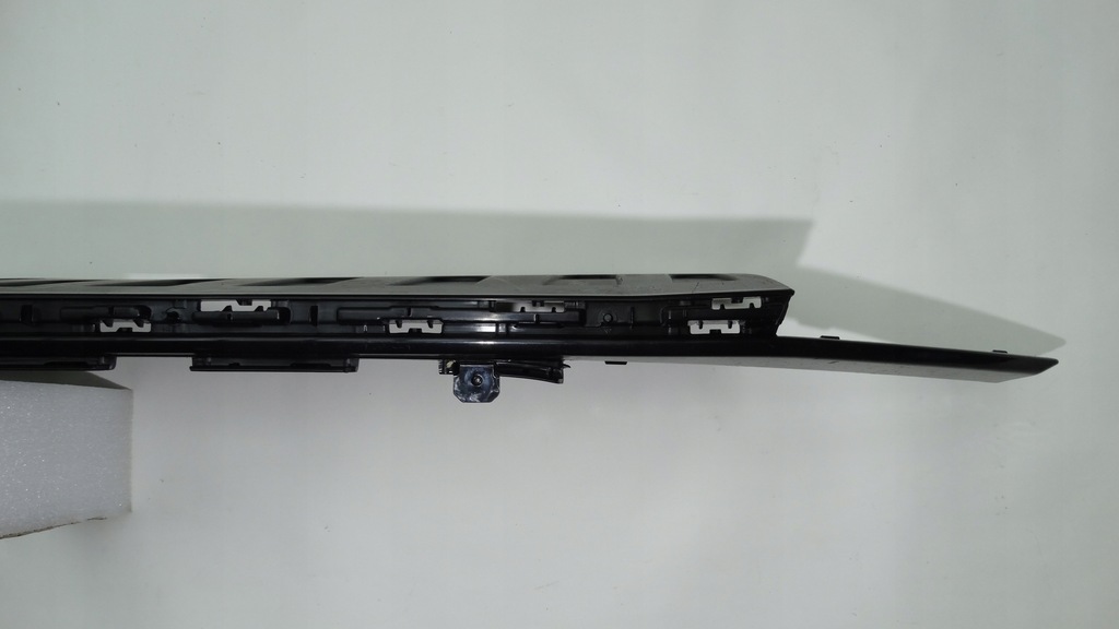 фото №9, Audi e-tron gt спойлер нижний накладка бампера перед 4j3807541a