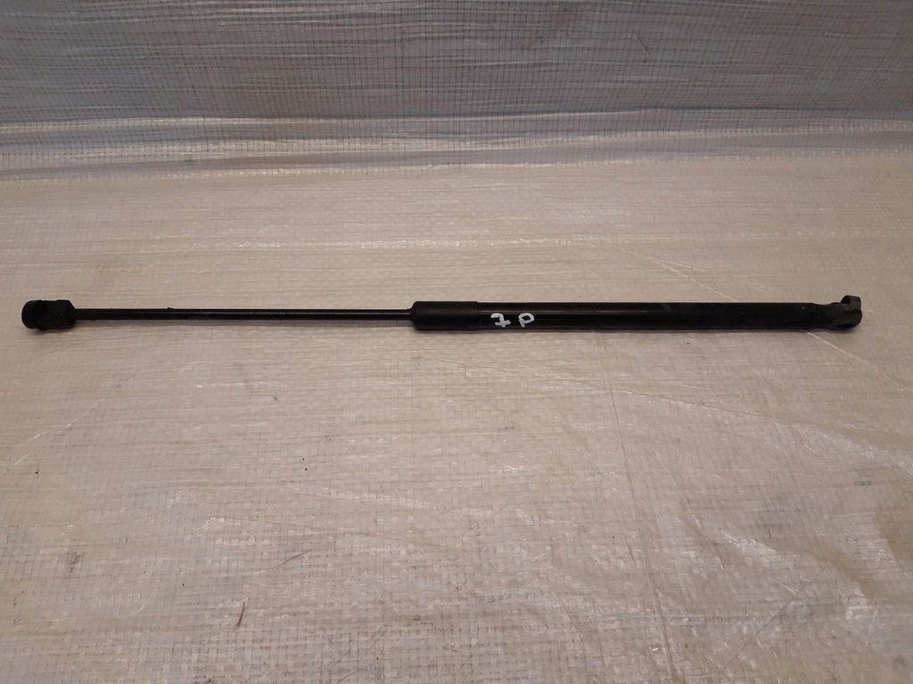 фото №1, Porsche cayenne 7p привід капот