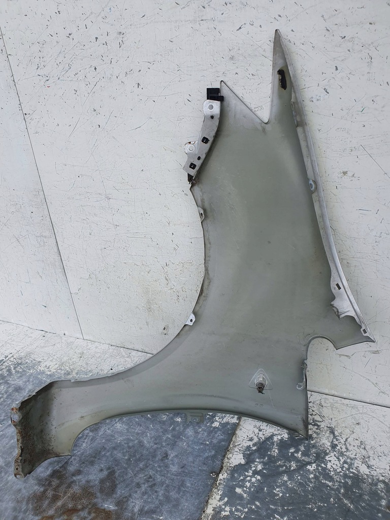 фото №7, Mitsubishi colt cz3 09- vi 5d lift крыло правый перед передний