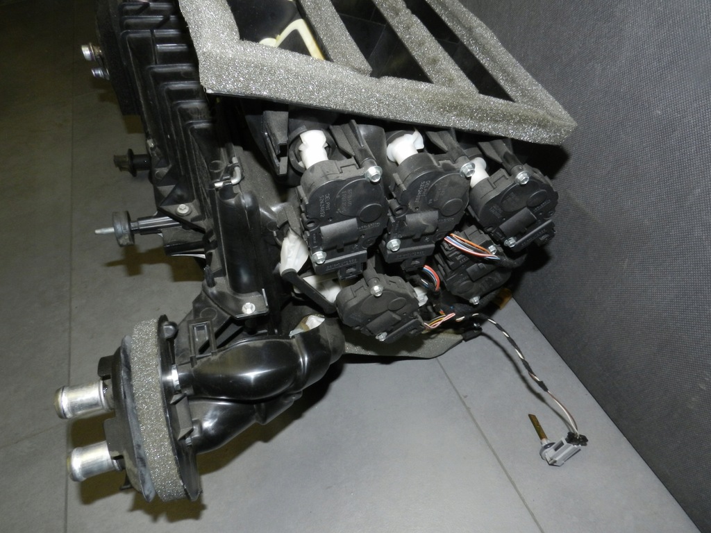 фото №6, Vw touareg 7p обігрівач 7p1820005c