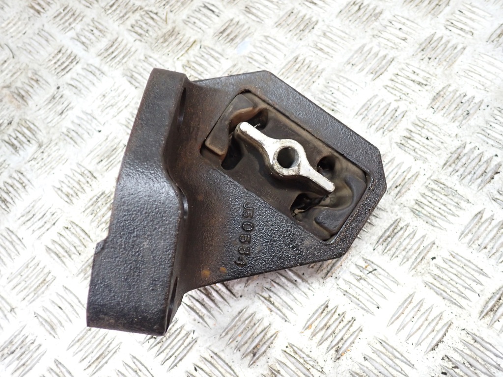 фото №9, Кронштейн двигуна dodge ram iv 3.0d ecodiesel 09-