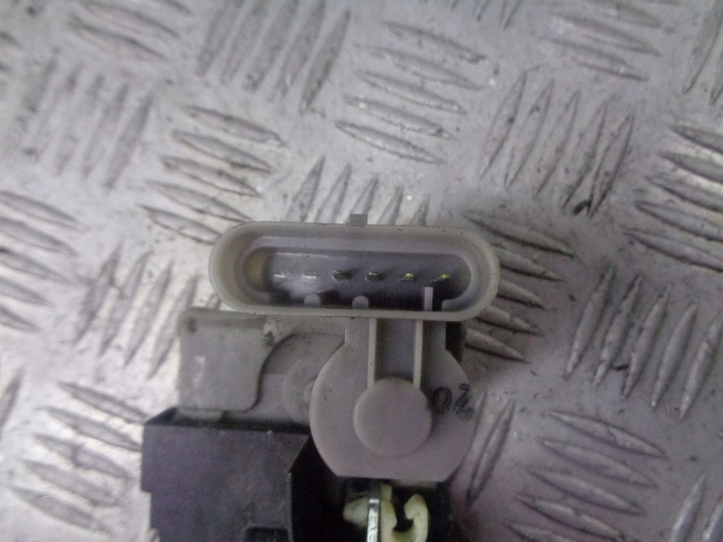 фото №2, Замок дверь левый задняя задний alfa romeo 147 4pin