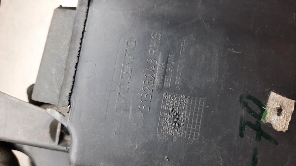 фото №8, Воздуховод воздуха правая 31323243 volvo xc70 v70 iii s80 ii 08-16r