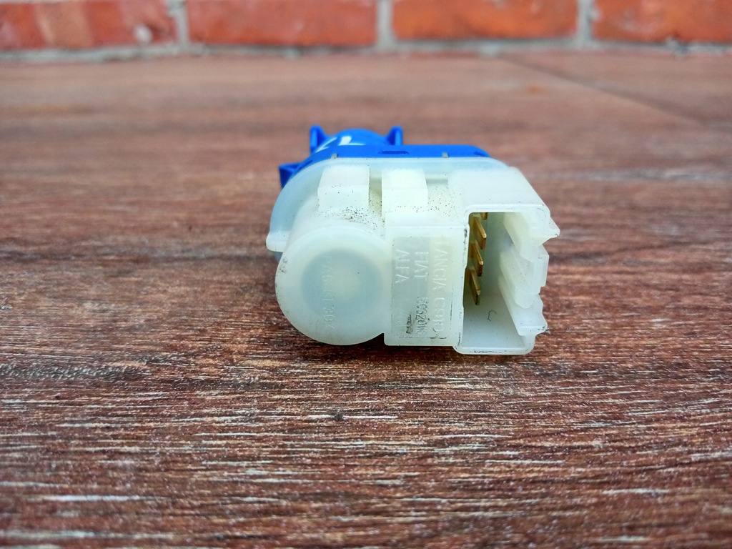 фото №8, Jeep cherokee v kl 13-18 датчик стоп-сигнал