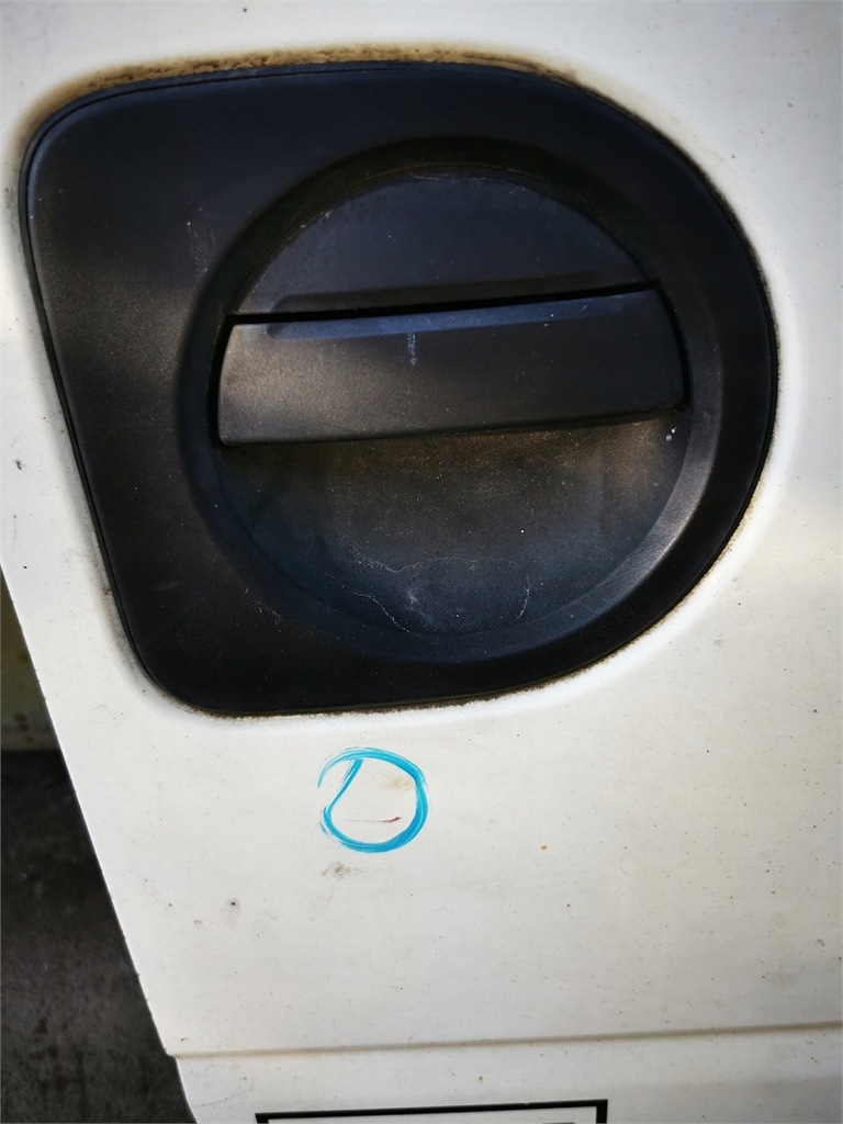 фото №7, Nissan cabstar 06-15 дверь правое задняя полный