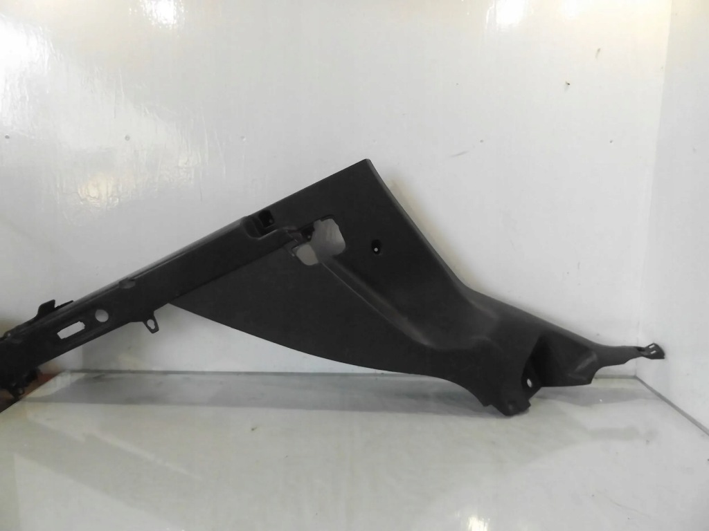 фото №1, Stilo kombi обшивка багажника левый задняя